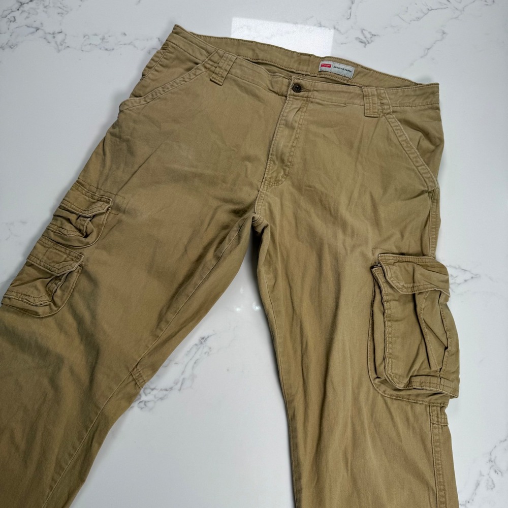 VTG Wrangler Mens Y2K Utility Cargo Regular Taper Pants Tan Cotton Stretch 36x32